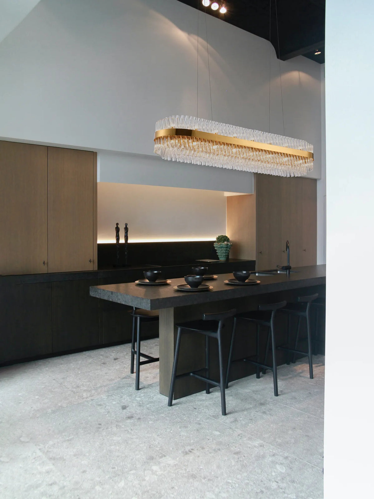 Angel Island Pendant Light With 36 Lights EM8059-HSA