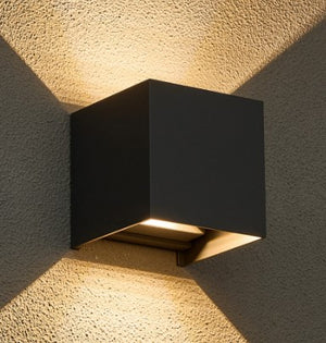 EM3015 PAIGE Square Wall Light 2X3W LED 3000K IP44