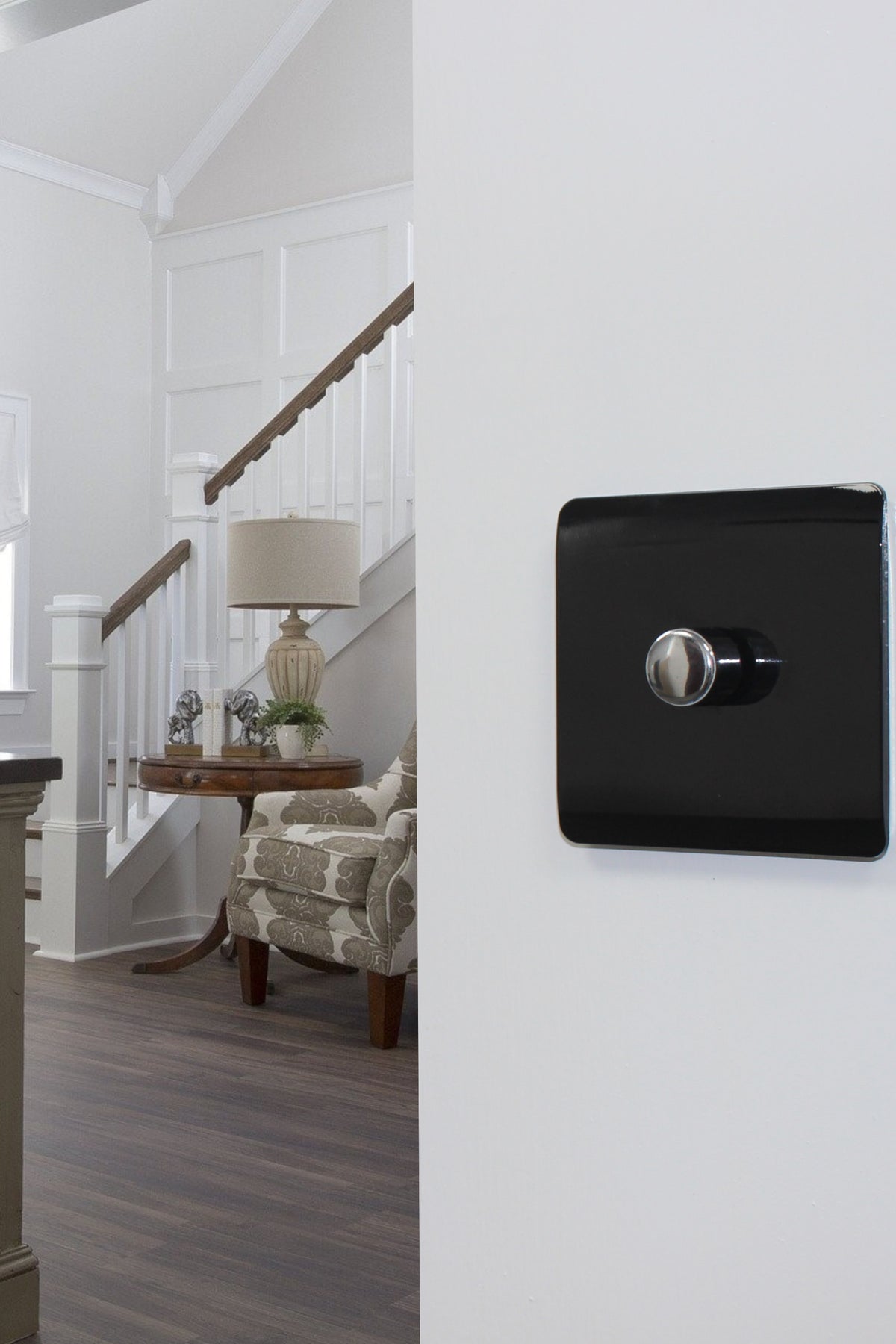 Trendiswitch Modern 1 Gang 1 or 2 way 150w Rotary LED Dimmer Light Switch