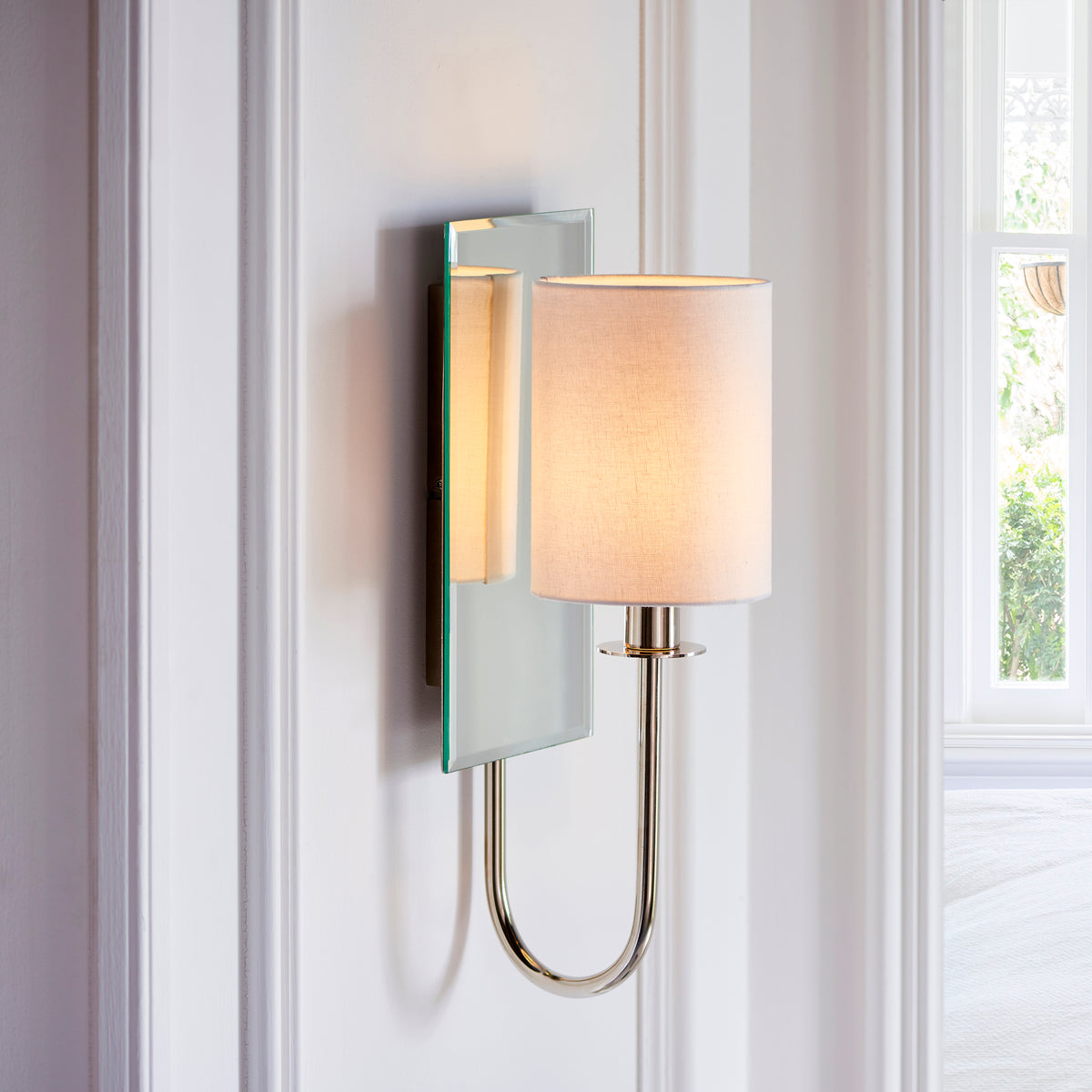 Loewe LOE515227 Wall Light Bright Nickel