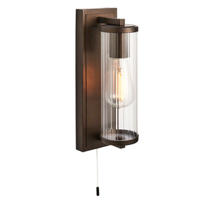 Vives Wall Light with Glass